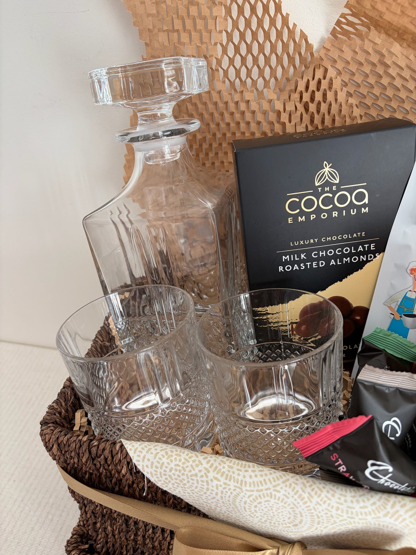 Gentleman’s Reserve Whiskey and Decanter Hamper