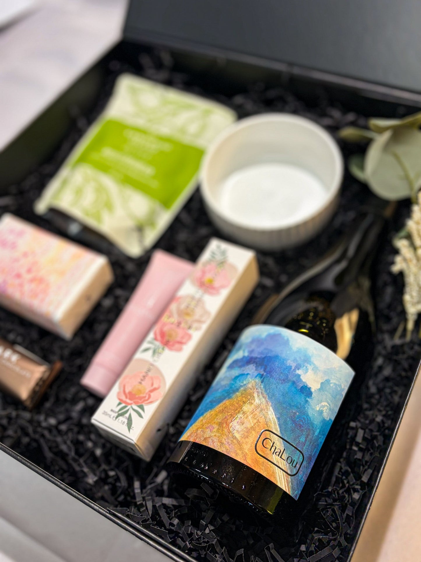 Savour & Bloom Pamper Hamper