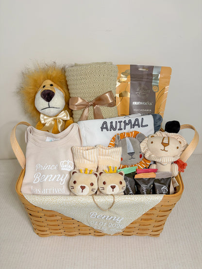 Golden Lion Newborn Hamper