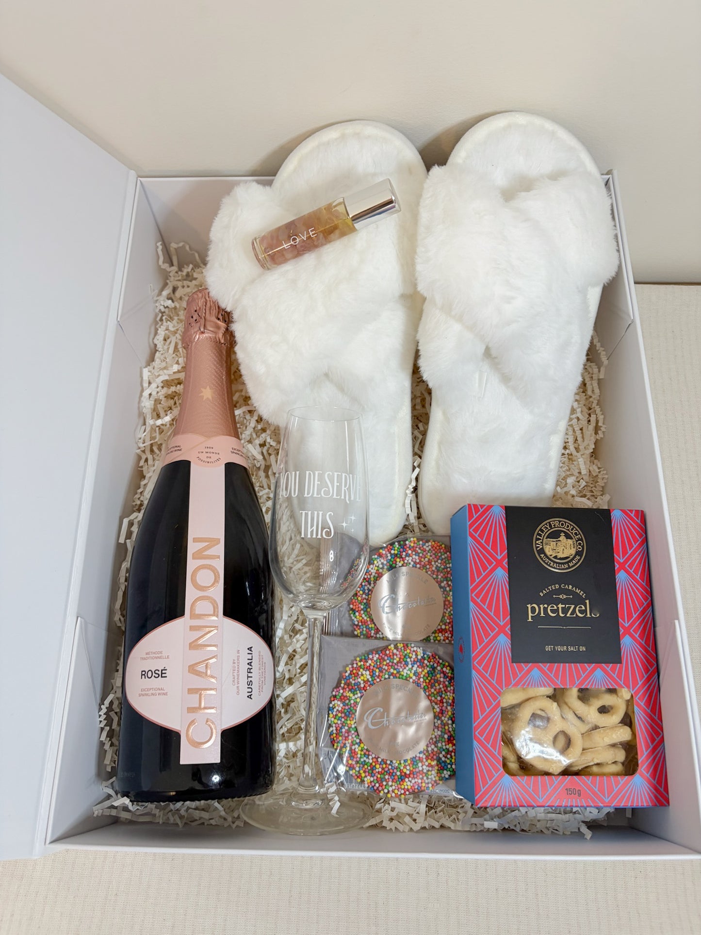 Rosé Pamper Hamper – You Deserve This