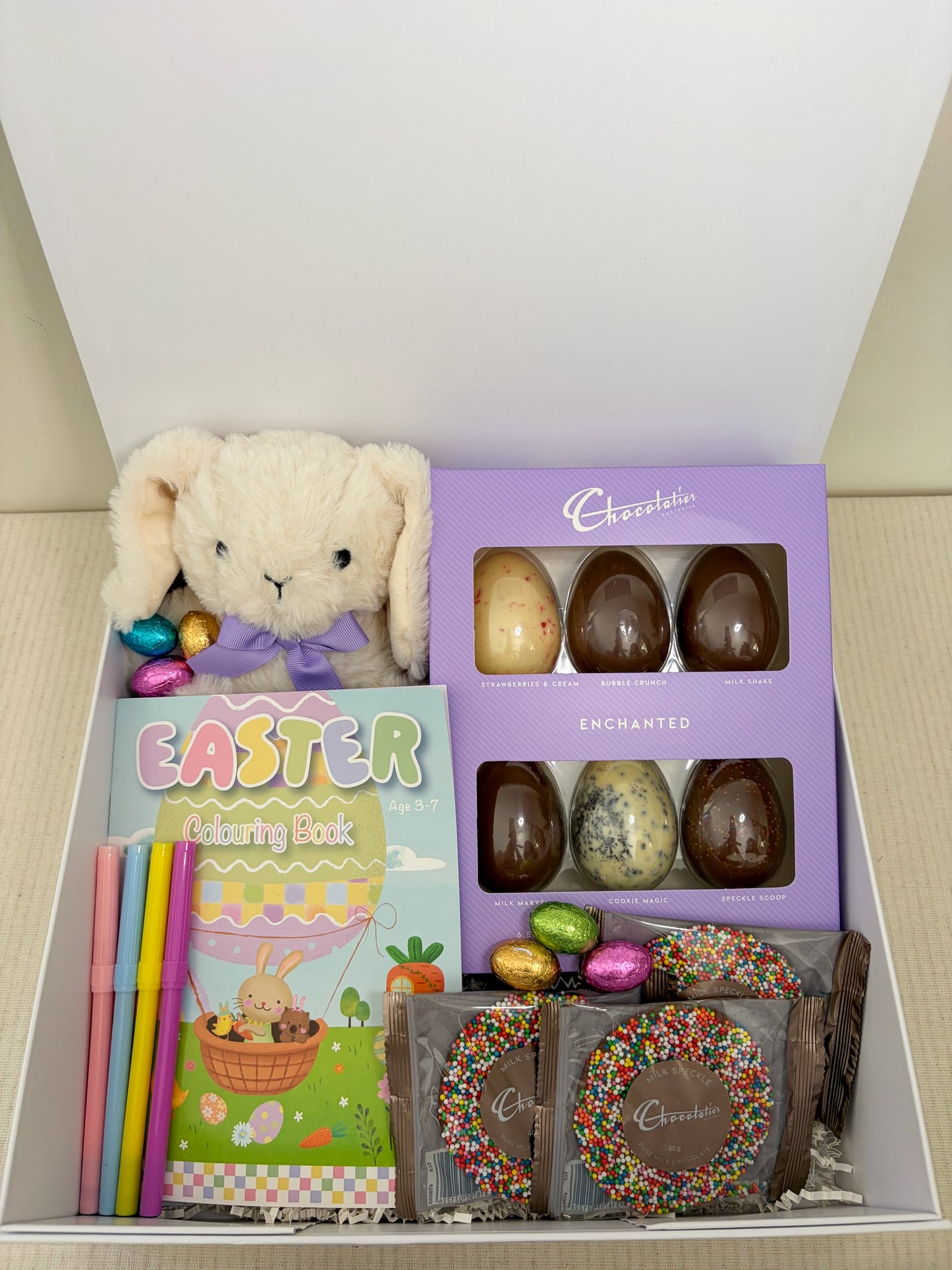 Easter Family Sharing Chocolate & Activity Hamper