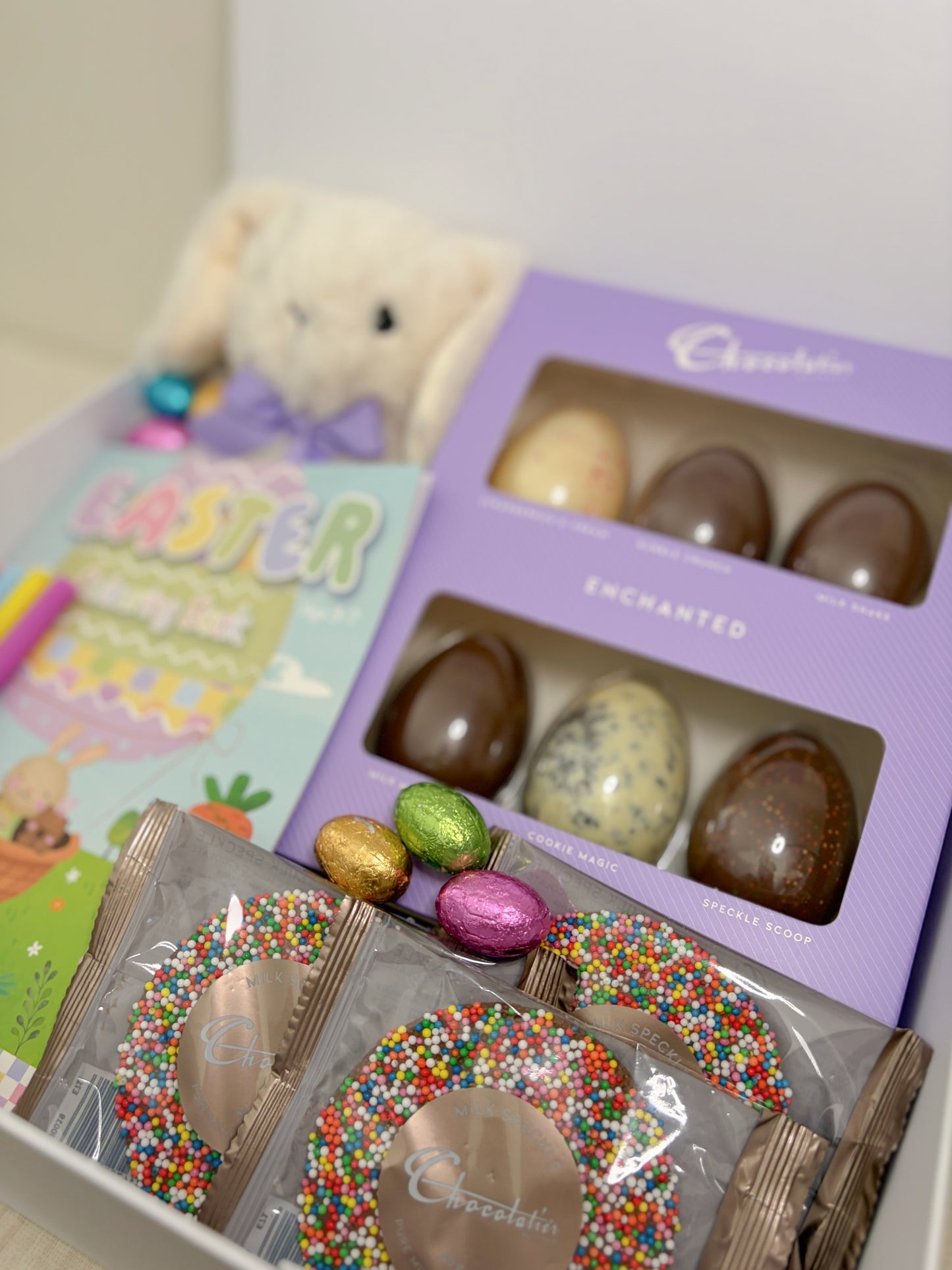 Easter Family Sharing Chocolate & Activity Hamper