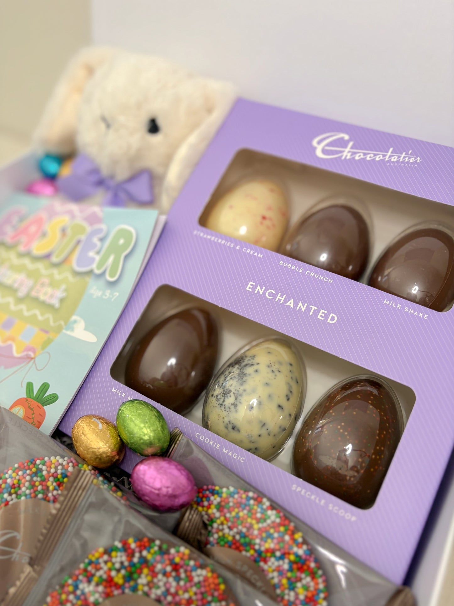 Easter Family Sharing Chocolate & Activity Hamper