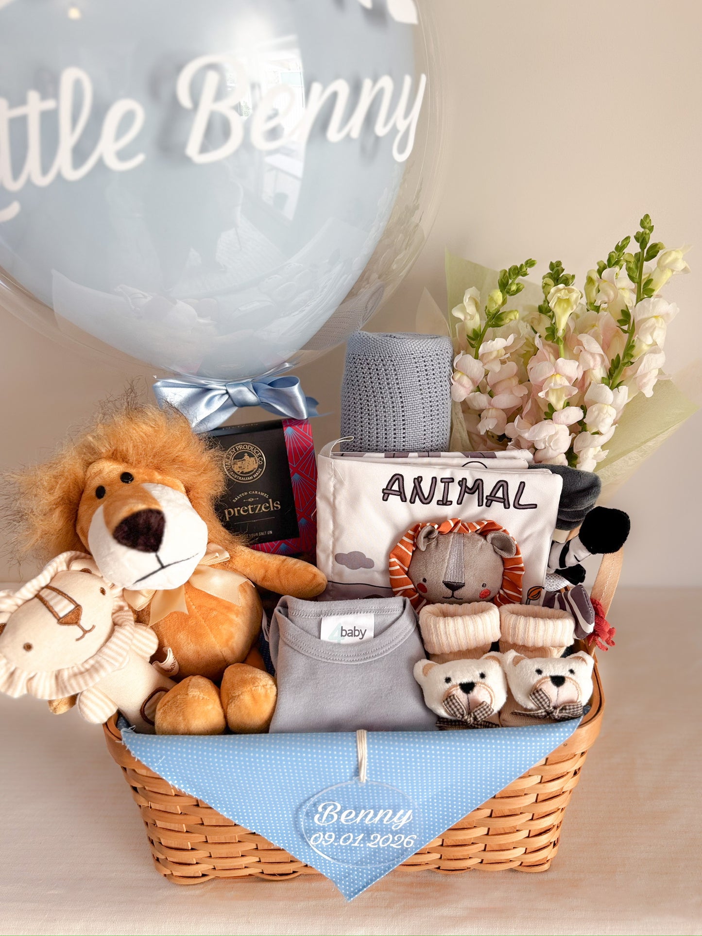 Heavenly Deluxe Baby Hamper