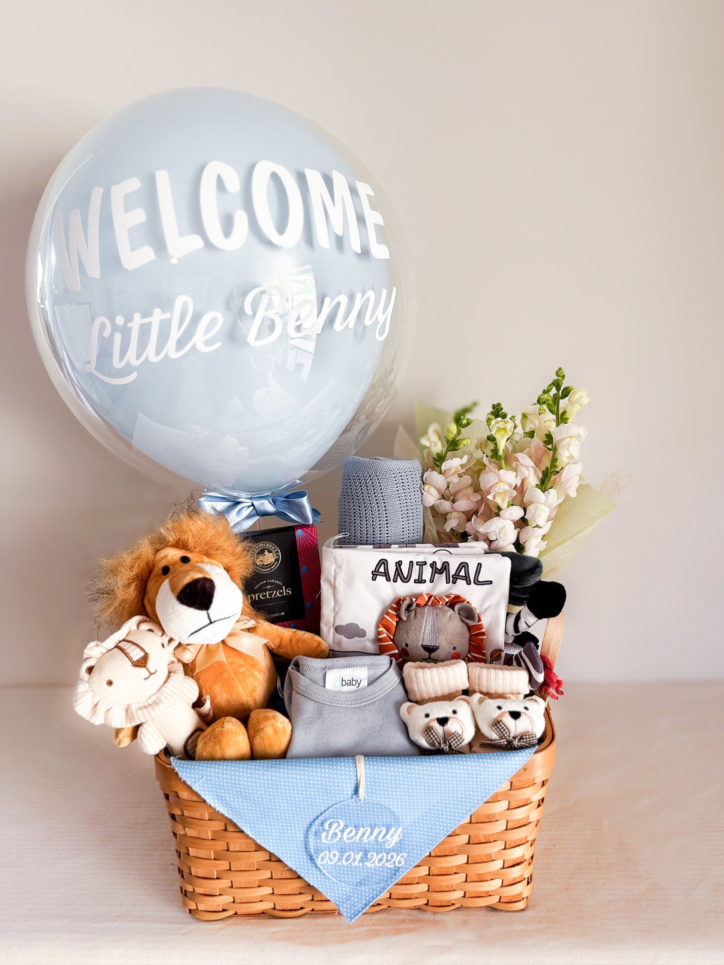 Heavenly Deluxe Baby Hamper