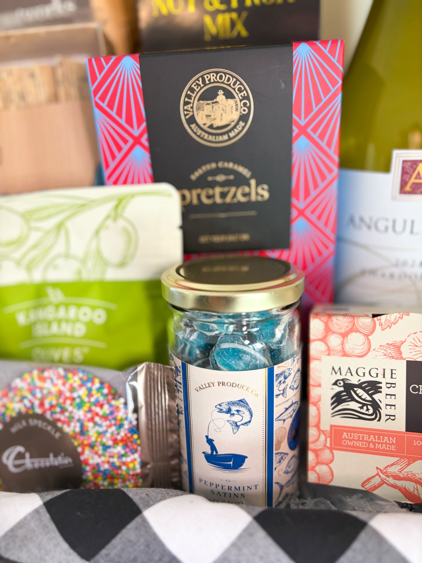 Signature Chardonnay & Artisan Grazing Hamper