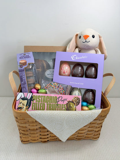 Luxury Easter Chocolate & Treats Hamper