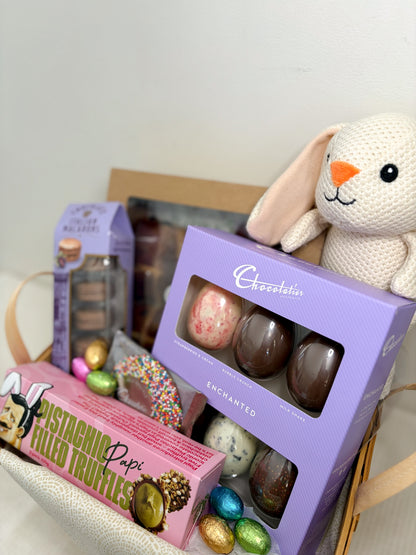 Luxury Easter Chocolate & Treats Hamper